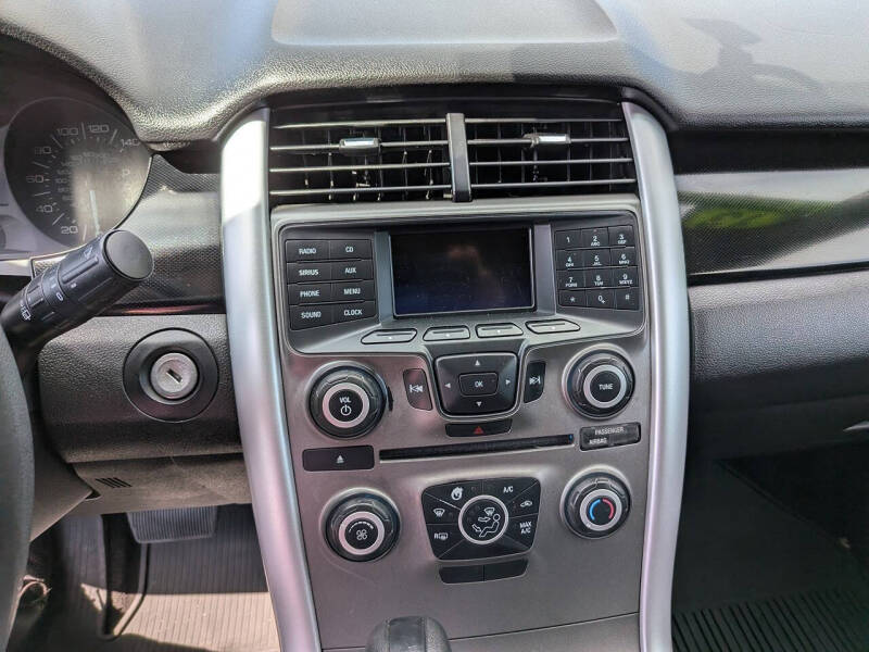 2013 Ford Edge SE