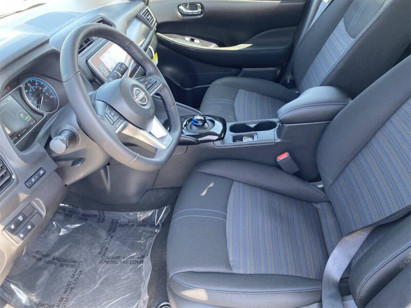 2025 Nissan LEAF SV PLUS