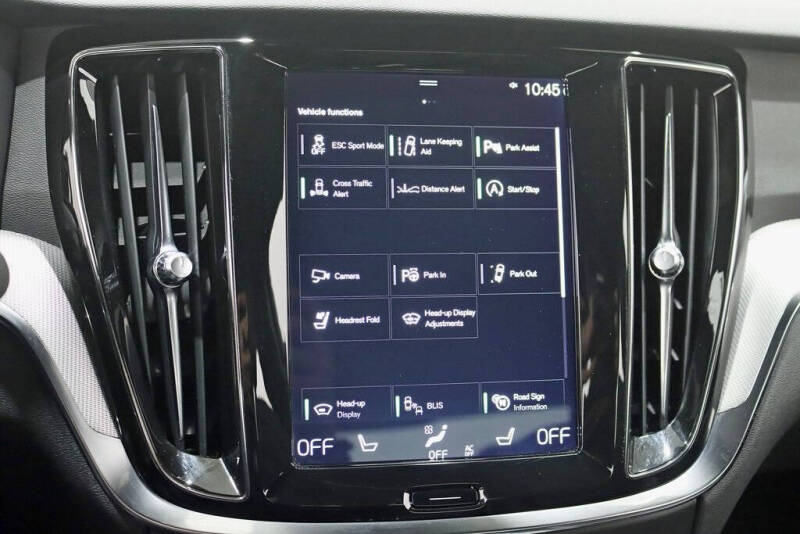 2019 Volvo S60 T6 R-Design