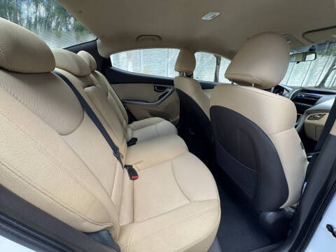 2012 Hyundai Elantra GLS