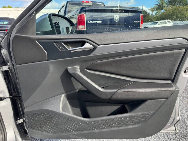 2024 Volkswagen Jetta SE