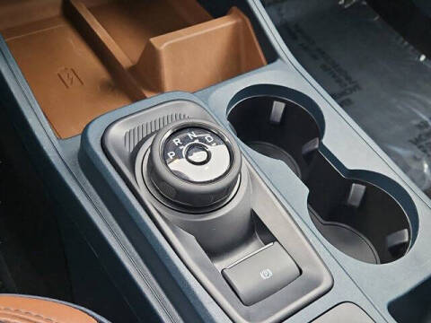 2023 Ford Maverick Lariat