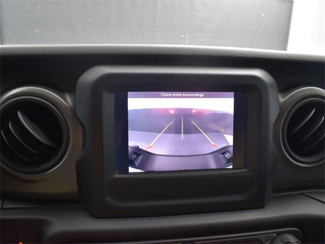 2023 Jeep Gladiator Sport