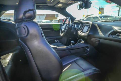 2022 Dodge Challenger SXT