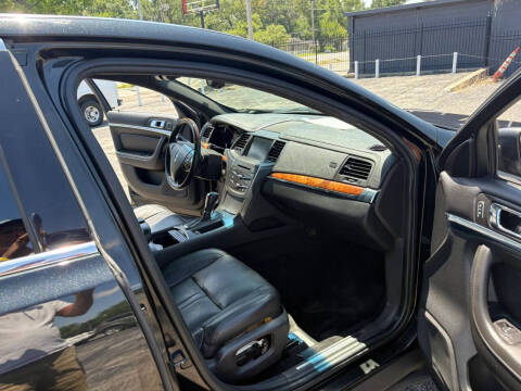 2013 Lincoln MKS