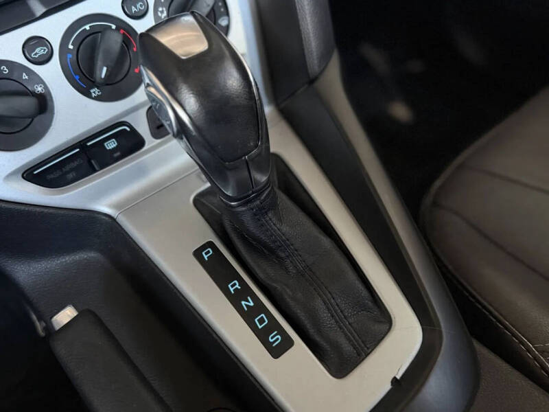 2013 Ford Focus SE