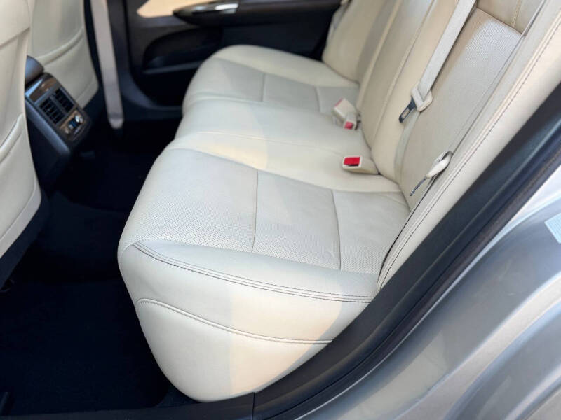 2014 Toyota Avalon Limited