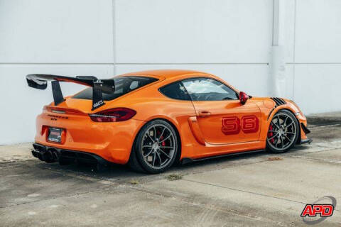 2016 Porsche Cayman GT4