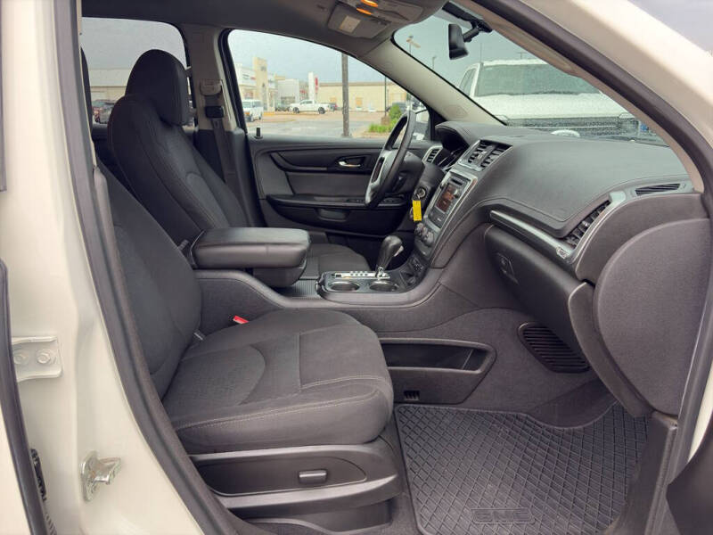 2014 GMC Acadia SLE-2