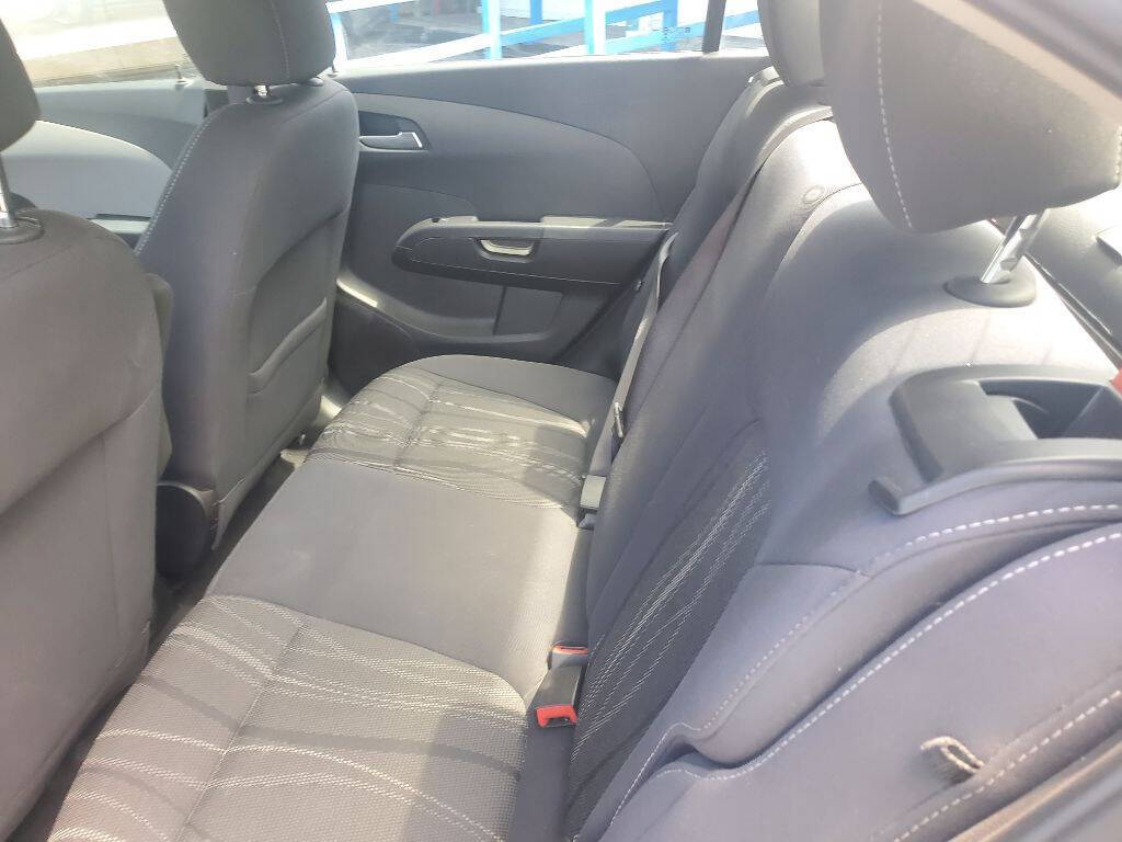 Used Car 2019 Chevrolet Sonic  Sedan 4 Dr. Lt Auto 4dr Sedan Front Wheel Drive For Sale Under $10,000 In San Antonio, Texas
