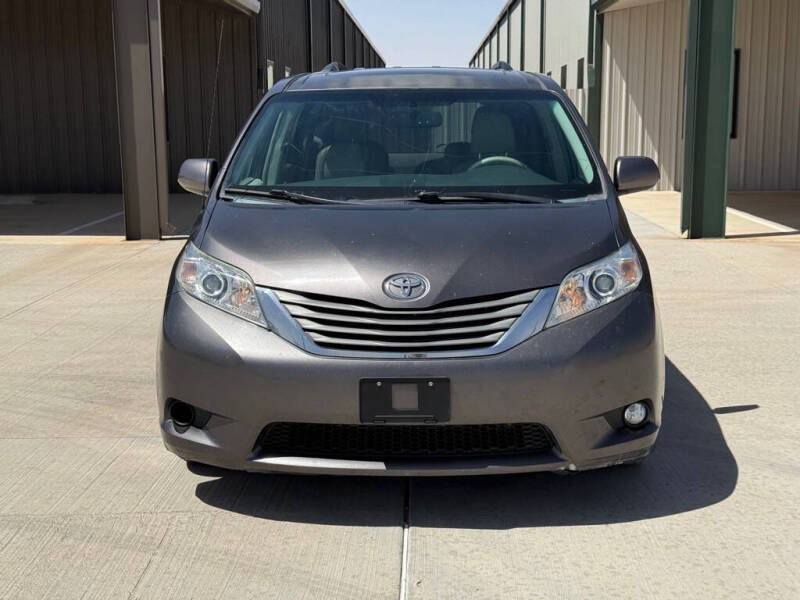 2012 Toyota Sienna