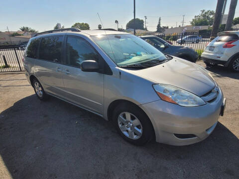 2009 Toyota Sienna for sale at Jemax Auto in El Monte CA