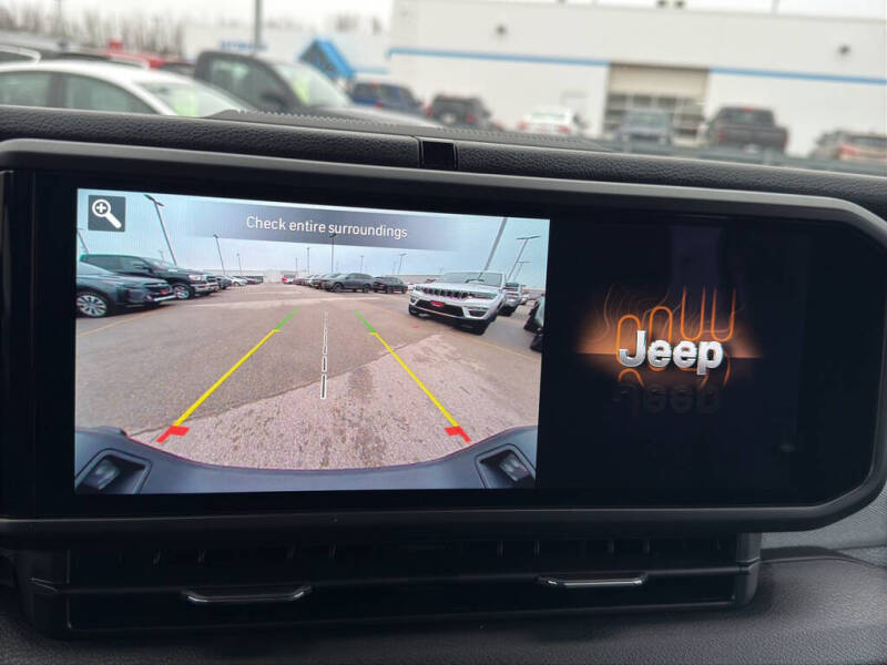 2026 Jeep Gladiator Sport