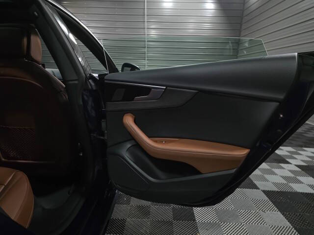 2022 Audi A5 Sportback quattro S line Prem Plus 45 TFSI