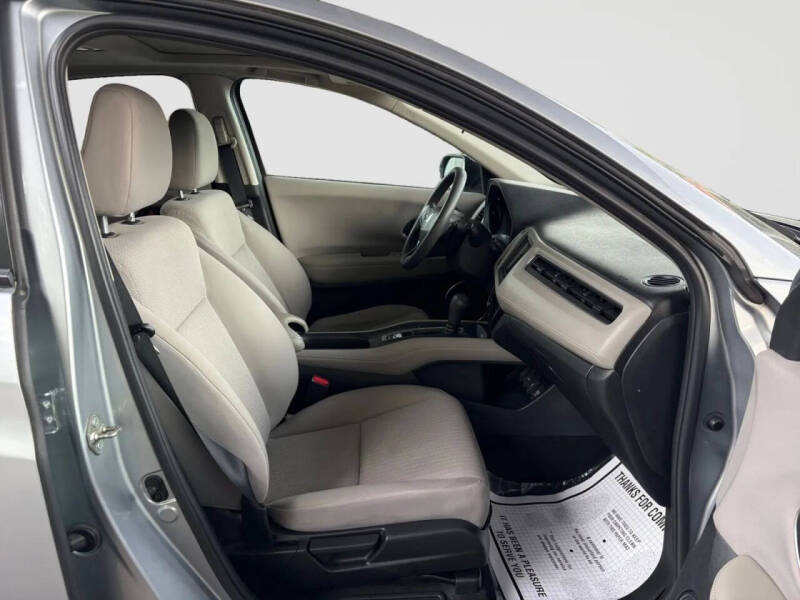 2017 Honda HR-V EX