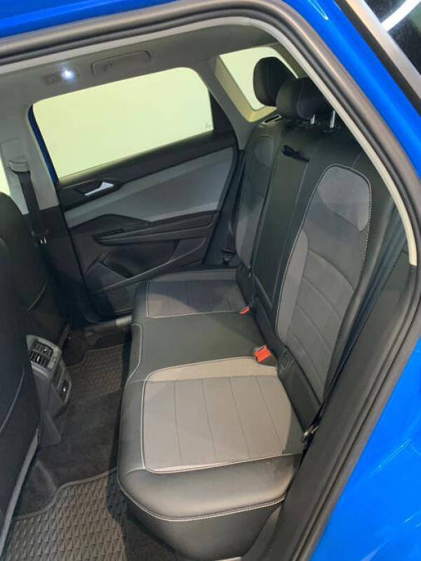 2022 Volkswagen Taos SE 4Motion