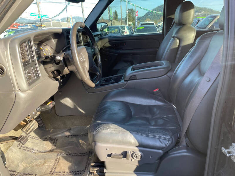 2004 GMC Sierra 2500HD