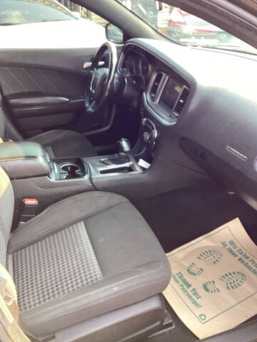 2019 Dodge Charger SXT