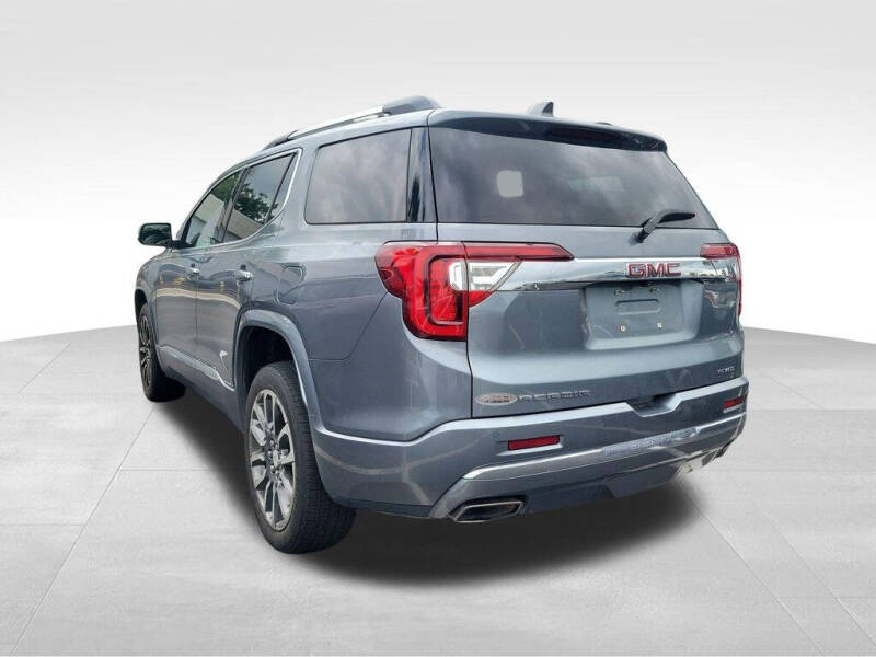 2020 GMC Acadia Denali