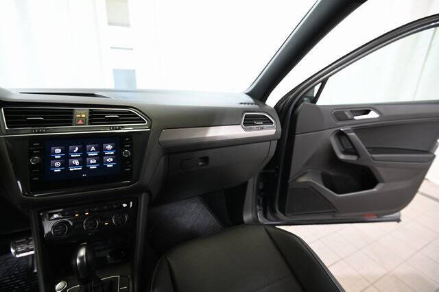 2021 Volkswagen Tiguan SE R-Line Black