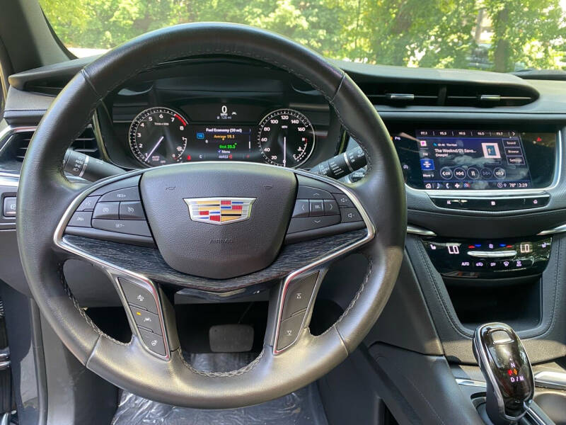 2021 Cadillac XT5 Premium Luxury