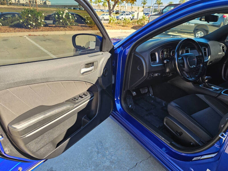 2020 Dodge Charger SXT