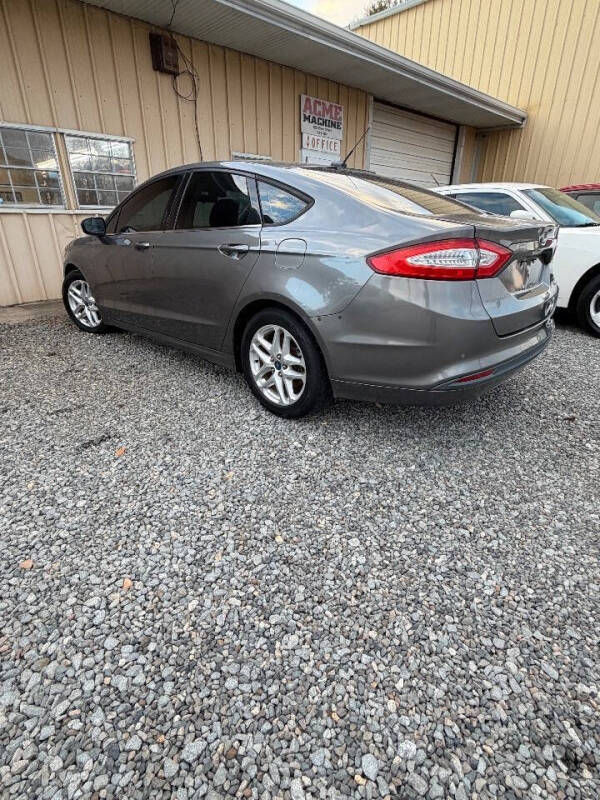 2013 Ford Fusion SE
