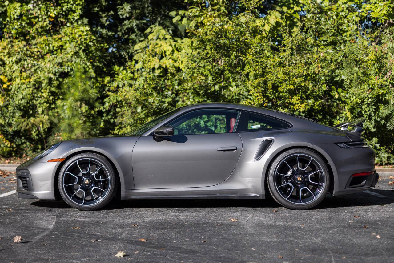 2023 Porsche 911 9