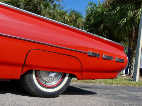 1962 Ford Thunderbird