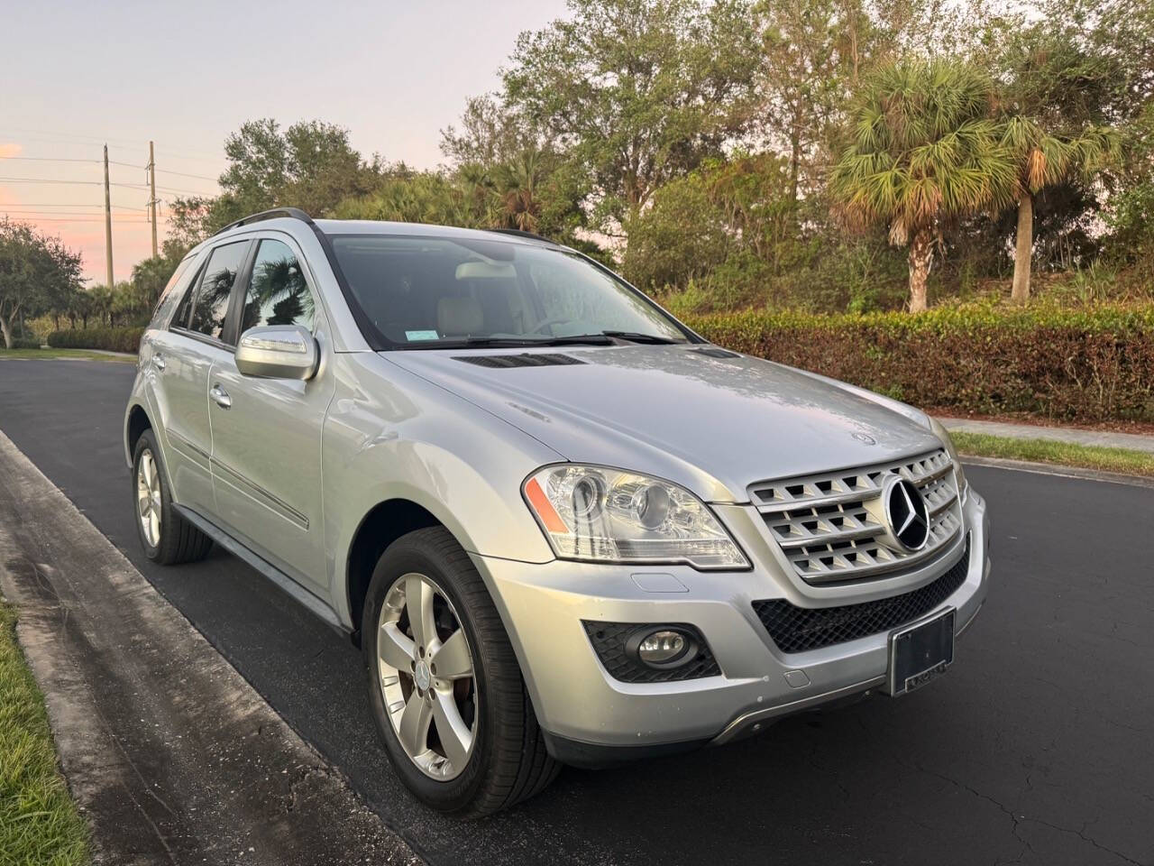 2009 Mercedes-Benz M-Class for sale at LP AUTO SALES in Naples, FL