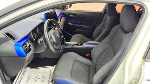 2020 Toyota C-HR XLE