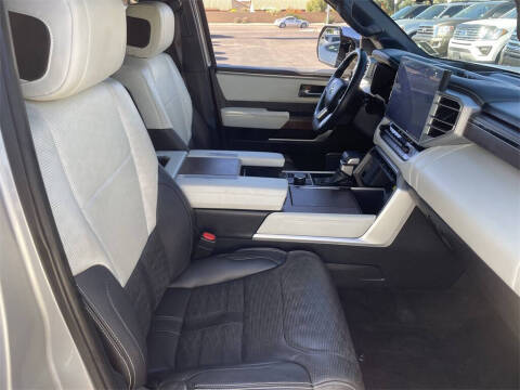 2023 Toyota Sequoia Capstone