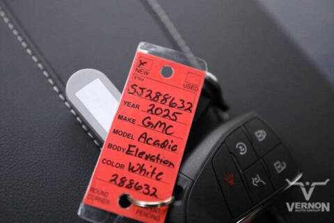 2025 GMC Acadia Elevation