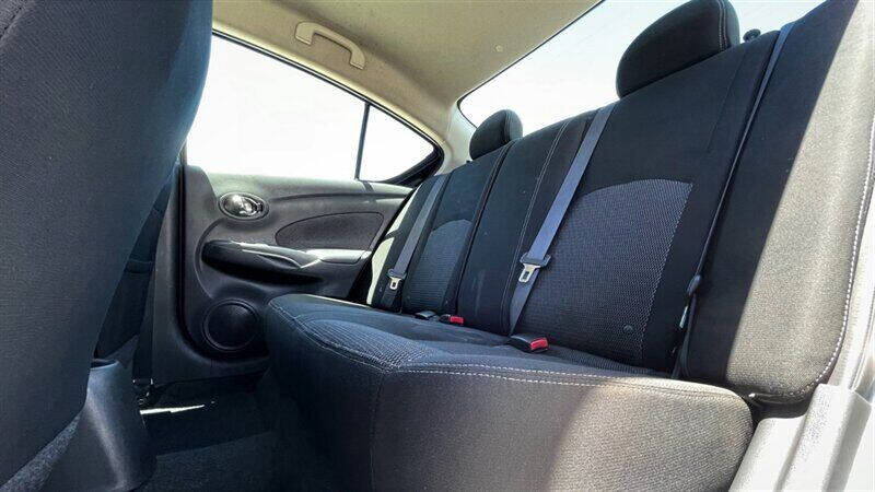 2018 Nissan Versa
