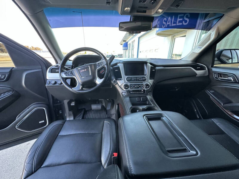 2019 GMC Yukon XL SLT