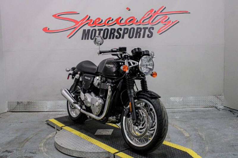 2017 Triumph Thruxton 1200