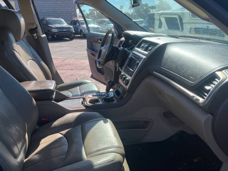 2013 GMC Acadia Denali