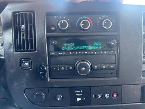 2021 Chevrolet Express 2500