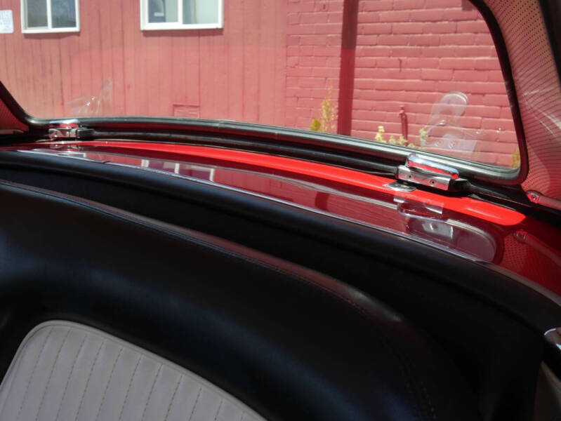 1955 Ford Thunderbird