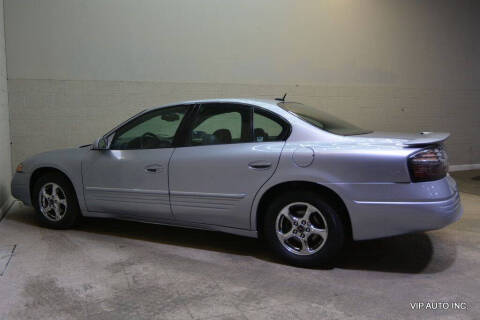 2005 Pontiac Bonneville SE
