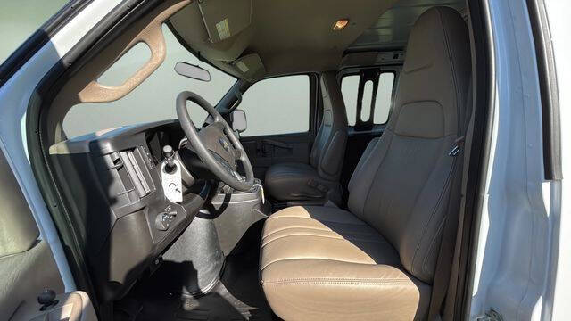 2026 Chevrolet Express 2500