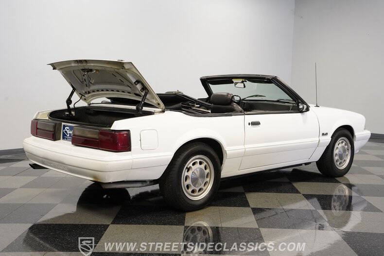 1987 Ford Mustang LX