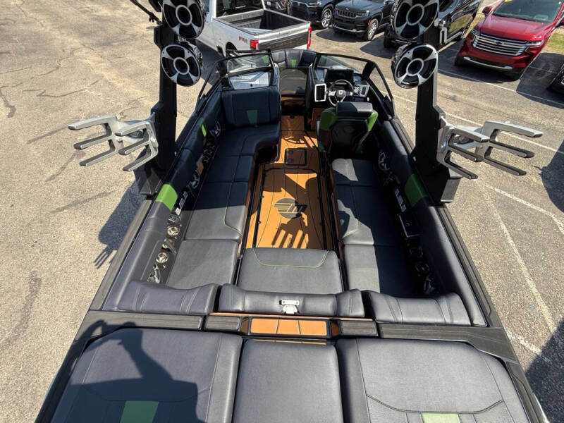 2021 Malibu LSV23