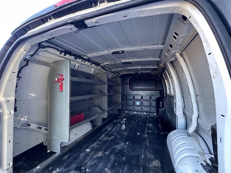 2021 Chevrolet Express 2500