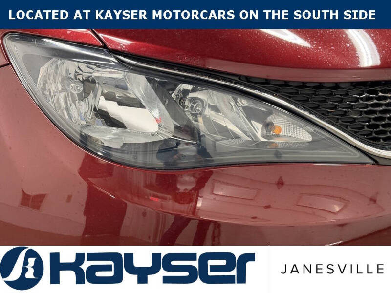 2017 Chrysler Pacifica Touring