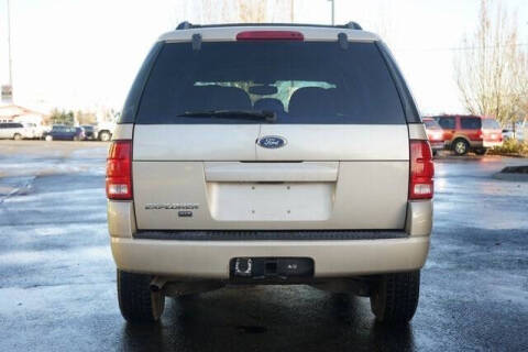2004 Ford Explorer XLT