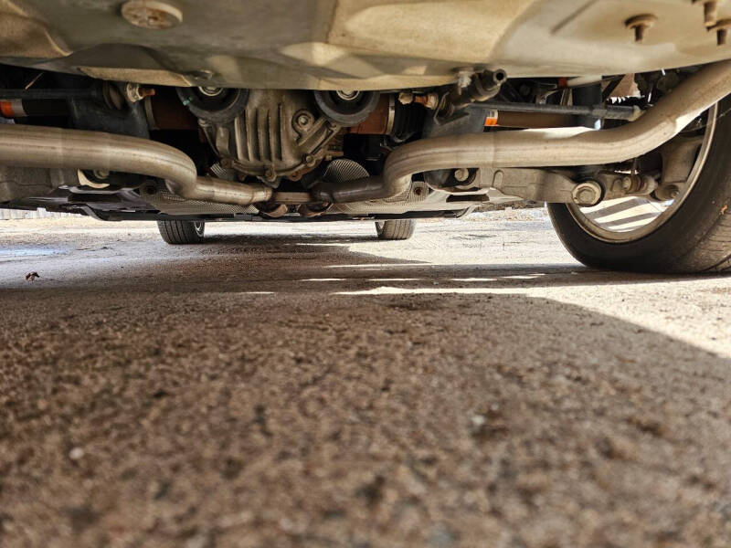 2005 Ford Thunderbird Deluxe