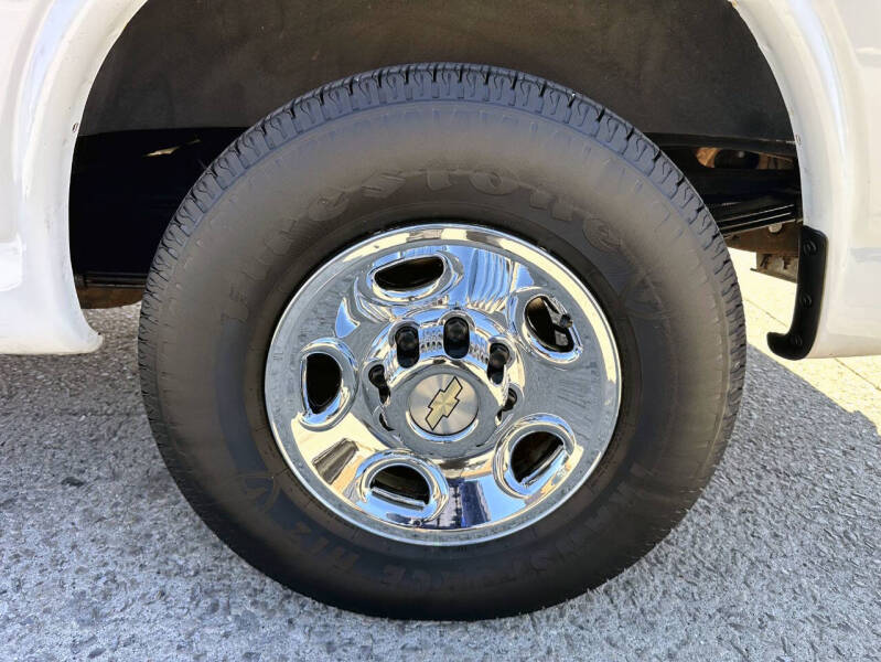2013 Chevrolet Express 2500