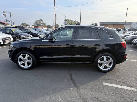 2012 Audi Q5 3.2 quattro Premium Plus