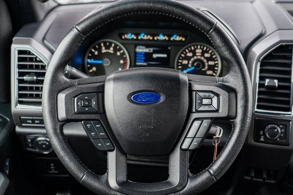 2015 Ford F-150 for sale at Auto Destination in Puyallup, WA